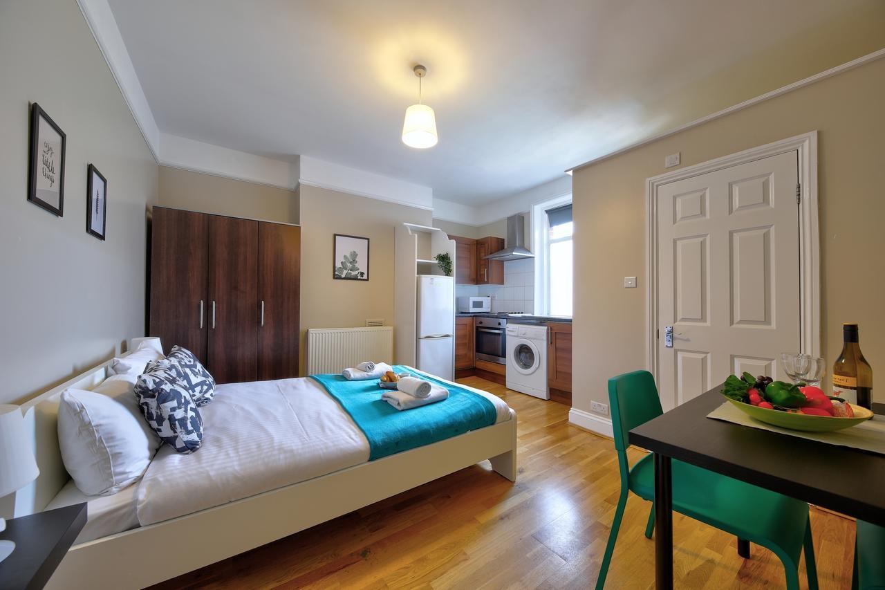 London Short Term Apartments Wembley Екстер'єр фото