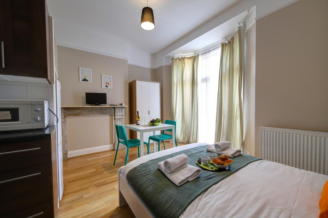 London Short Term Apartments Wembley Екстер'єр фото