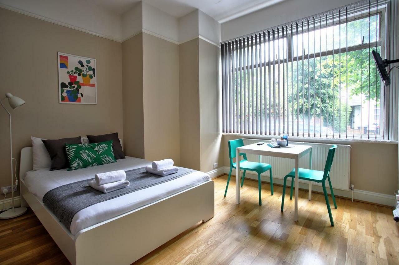 London Short Term Apartments Wembley Екстер'єр фото